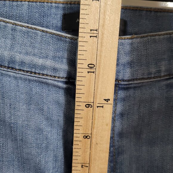 ANN TAYLOR Womens SZ 14 The Skinny Modern Fit Jeans Light Wash Raw Hem Ankle - Picture 9 of 13